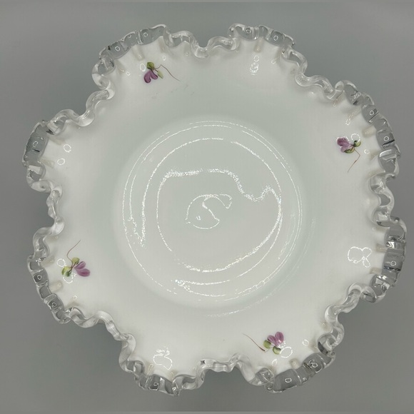 Vintage Fenton Silver Crest "Violets in the Snow" HandPainted Milk Glass Compote - Picture 7 of 11